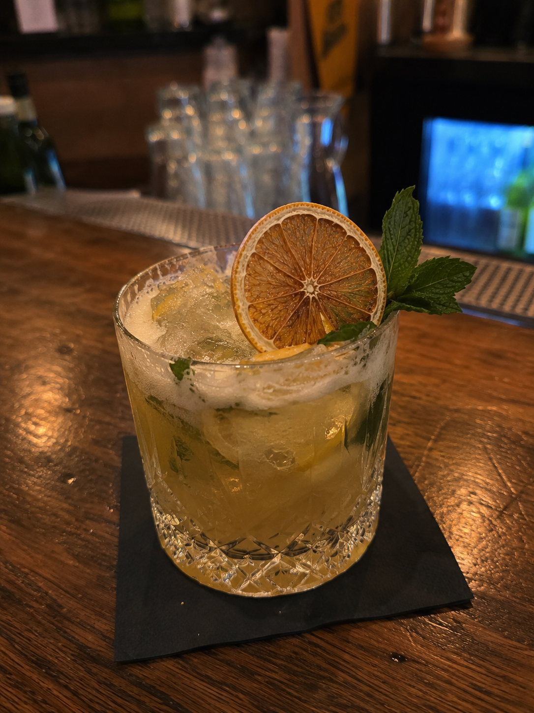 Premium Dried Lemon Garnish